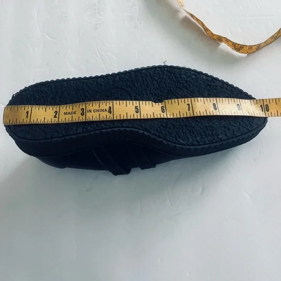 T.U.K. Footwear Black Women Platform Mary Jane 2 Strap Skull Buckle Shoes Size 6 - Picture 8 of 10